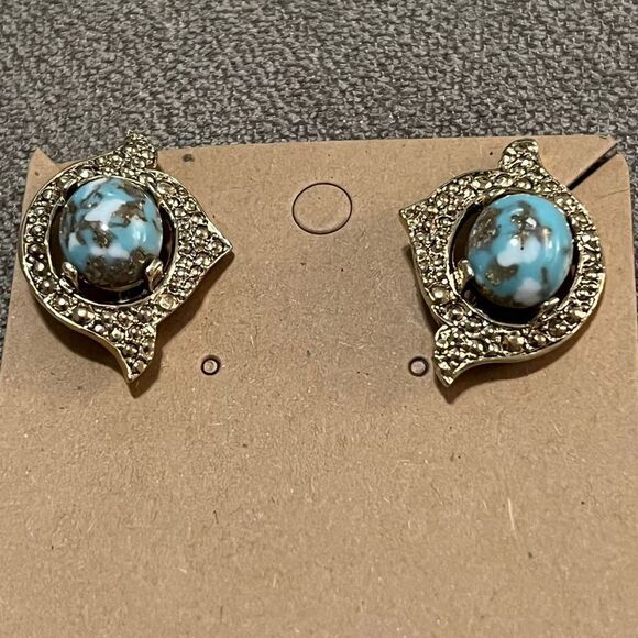 Sarah Cov Gold Tone Vintage Clip On Earrings - Picture 7 of 9